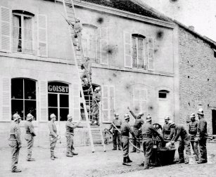 Sapeurs-Pompiers en manoeuvre - 1900-1905